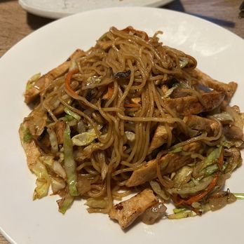 Sushi Mango - Yaki Soba - Sushi Bars Near Me - Highlands Ranch, Colorado