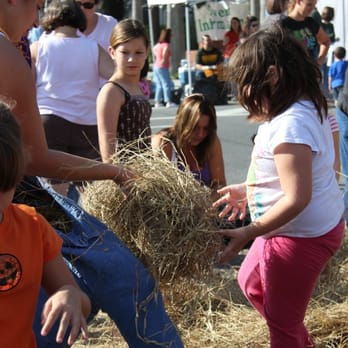 Scarecrow Festival - Festivals Near Me - Dade City, Florida Scarecrow Festival - Festivals Near Me - Dade City, Florida