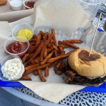 Jarfly - Double Smash Burger - New American Near Me - Columbus, Georgia