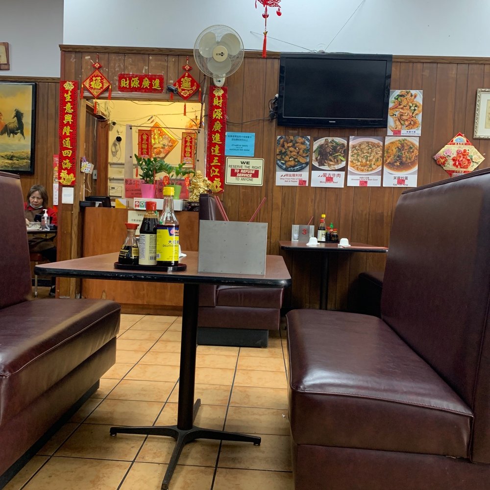 Ying Kee Restaurant - Interior and register - Cantonese Near Me - Oakland, California Ying Kee Restaurant - Interior and register - Cantonese Near Me - Oakland, California