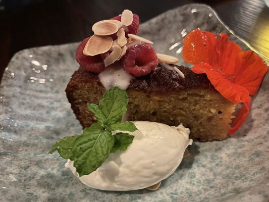 Oakes & Evelyn - Montpelier by null