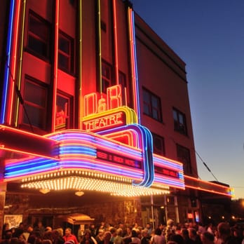 D & R Theatre - Theatre exterior after the 3 Dog Night show - Performing Arts Near Me - Aberdeen, Washington D & R Theatre - Theatre exterior after the 3 Dog Night show - Performing Arts Near Me - Aberdeen, Washington