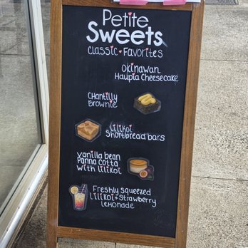 Petite Sweets - Bakeries Near Me - Wahiawa, Hawaii Petite Sweets - Bakeries Near Me - Wahiawa, Hawaii