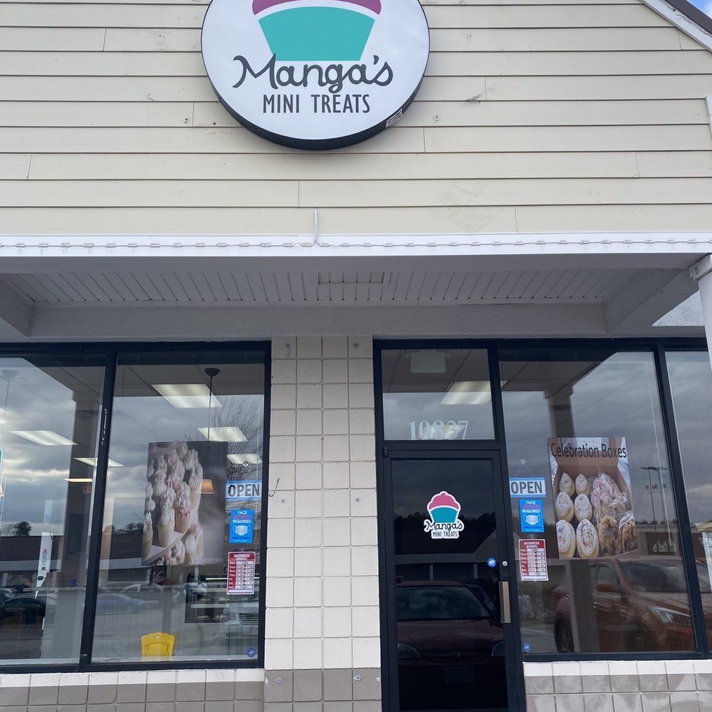 Mangas Mini Treats - Storefront - Cupcakes Near Me - Midlothian, Virginia Mangas Mini Treats - Storefront - Cupcakes Near Me - Midlothian, Virginia