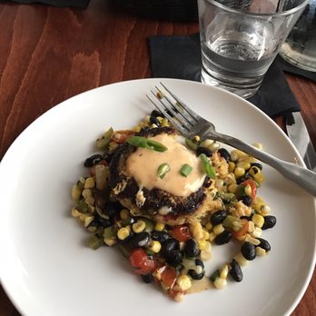 F M DON'S - Crab Cake - Bars Near Me - Punta Gorda, Florida