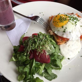 Le Hobbit - Trout gravlax! - French Near Me - Quebec City, Quebec