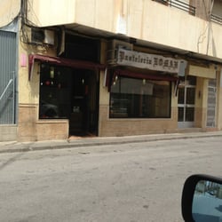 Román