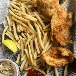 Hogfish and chips and coleslaw