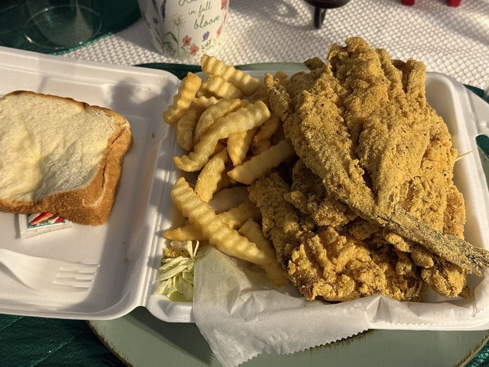 Food from Valley Street Fish House