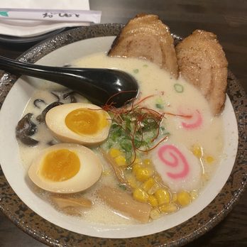 Susuru Ramen Bar - TONKOTSU RAMEN. - Ramen Near Me - Champaign, Illinois