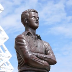 Liberty Stadium - Statue of Ivor Allchurch outside the Liberty Stadium, Swansea