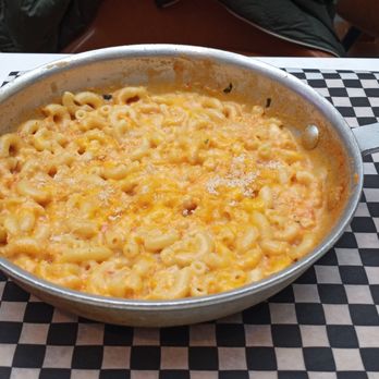 Cafe Mamilla - baked mac & cheese - Cafes Near Me - Thornhill, Ontario