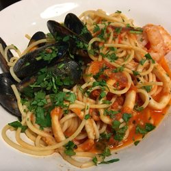 Bella Italia - Pasta marinara with mussels, shrimp and squid
