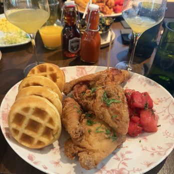 Yardbird - Chicken & Waffles - New American Near Me - Washington, DC, District of Columbia Yardbird - Chicken & Waffles - New American Near Me - Washington, DC, District of Columbia