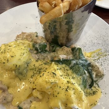 Brick And Spoon - Pigeon Forge - Chicken Florentine - Breakfast & Brunch Near Me - Pigeon Forge, Tennessee Brick And Spoon - Pigeon Forge - Chicken Florentine - Breakfast & Brunch Near Me - Pigeon Forge, Tennessee
