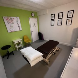 Waterloo Body Station - Relaxing Treatment Room where the therapies take place.