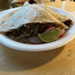 Taqueria El Valle - Mixed carnitas quesadillas