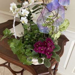 E's Florals - An English Basket ~beautiful!