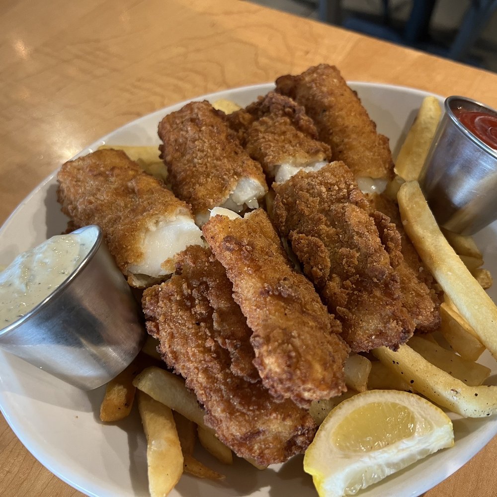 51 North Taproom - Fish & Chips - Cocktail Bars Near Me - Nashville, Tennessee 51 North Taproom - Fish & Chips - Cocktail Bars Near Me - Nashville, Tennessee