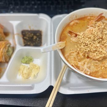 Thai Bistro & Sushi - Curry Noodles and Double Crab Roll (Tempura Style) - Thai Near Me - San Antonio, Texas Thai Bistro & Sushi - Curry Noodles and Double Crab Roll (Tempura Style) - Thai Near Me - San Antonio, Texas
