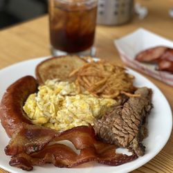 Batesy's BBQ - Big Kid Breakfast - Brunch Special