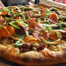 Bahn mi pizza