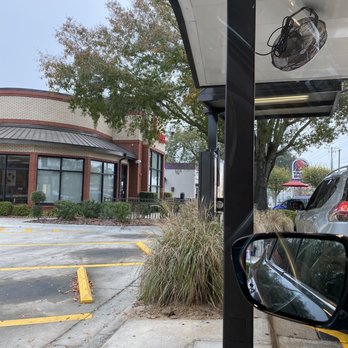 Chick-fil-A - Drivethru - Fast Food Near Me - Temple Terrace, Florida
