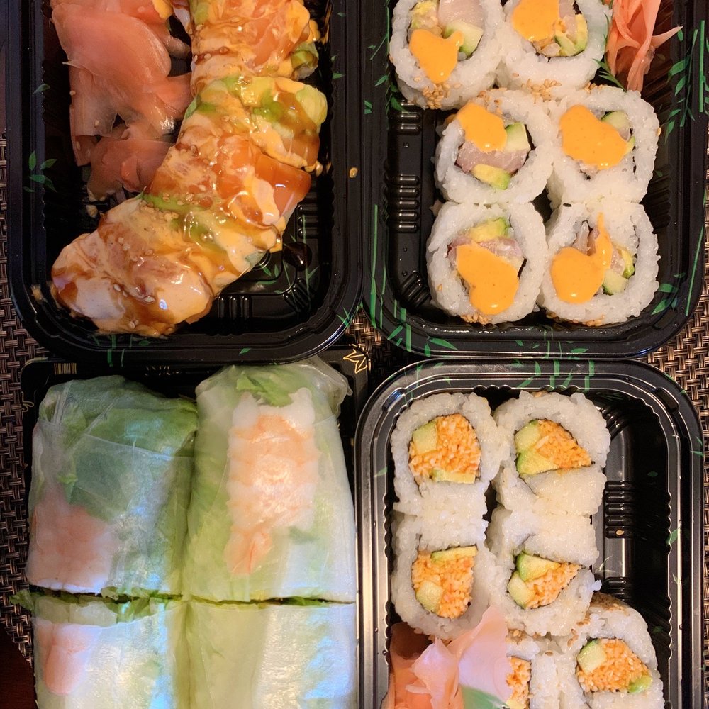 Fleurichi Express Sushi - Sushi Bars Near Me - Clovis, California