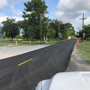 Glisson Park - New black top road - Parks Near Me - Marrero, Louisiana