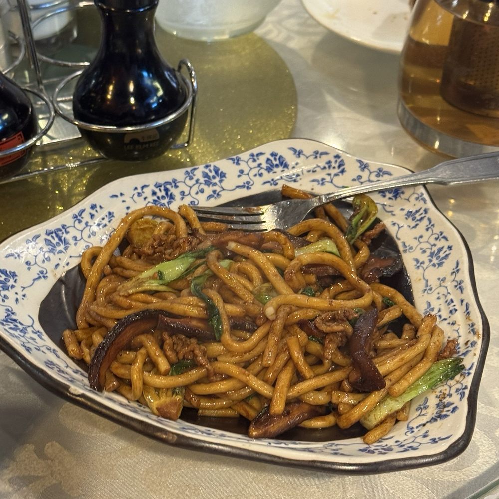 Shanghai Bun Dynasty - Shanghainese Near Me - Cupertino, California