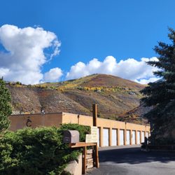Aspen Self Storage Warehouses - Entrance