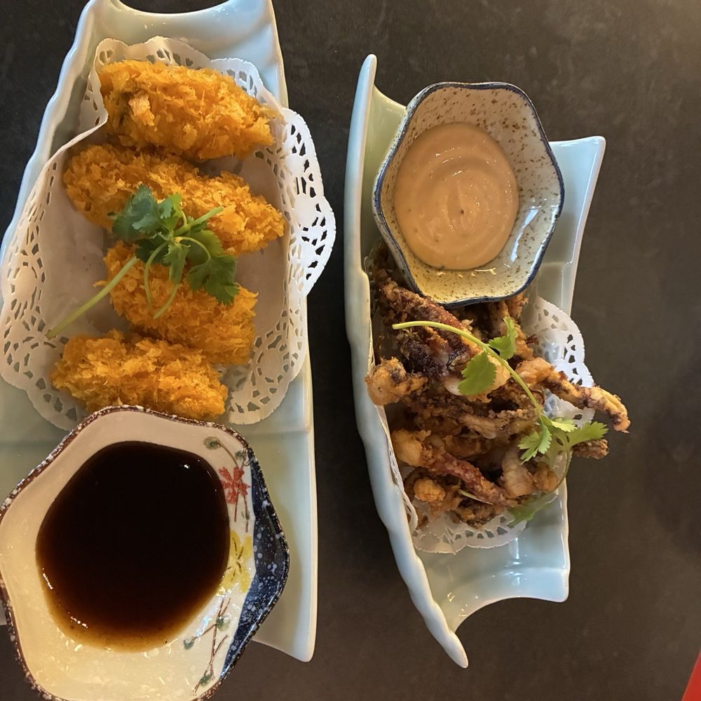 Ling Long - Fried oysters and fried calamari appetizers - Asian Fusion Near Me - Oklahoma City, Oklahoma Ling Long - Fried oysters and fried calamari appetizers - Asian Fusion Near Me - Oklahoma City, Oklahoma
