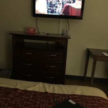 Red Roof Inn Dillon, SC - Room - Hotels Near Me - Dillon, South Carolina