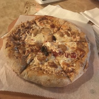 Nine Pin Cider - Sourdough garlic pizza. Perfect sir for the 3 of us. - Breweries Near Me - Albany, New York Nine Pin Cider - Sourdough garlic pizza. Perfect sir for the 3 of us. - Breweries Near Me - Albany, New York