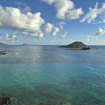 Makapu'u Lookout - Landmarks & Historical Buildings Near Me - Waimanalo, Hawaii Makapu'u Lookout - Landmarks & Historical Buildings Near Me - Waimanalo, Hawaii