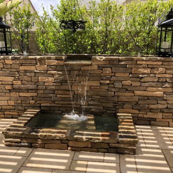 Ocean View Aquarium - Water fall - Aquarium Services Near Me Ocean View Aquarium - Water fall - Aquarium Services Near Me