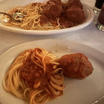 Carmine's - Time Square - Spaghetti and Meatballs (picture taken at 6:52) - Italian Near Me - New York, New York