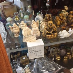 Waldo Antique Village - Good ivory