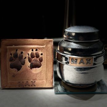 Caring Pet Service - Urn & Paw Print - Pet Services Near Me - Los Gatos, California Caring Pet Service - Urn & Paw Print - Pet Services Near Me - Los Gatos, California