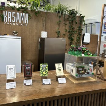 Kasama Chocolate - inside - Chocolatiers & Shops Near Me - Vancouver, British Columbia