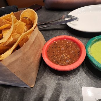 Frida Mexican Cuisine - Chips and salsa - Mexican Near Me - Glendale, California Frida Mexican Cuisine - Chips and salsa - Mexican Near Me - Glendale, California