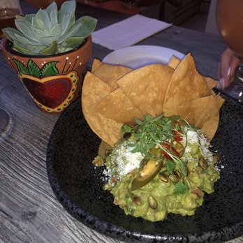 Estancia - Guac & Chips Appetizer. - Mexican Near Me - Chino, California