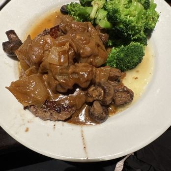 LongHorn Steakhouse - Chop Steak - Steakhouses Near Me - Germantown, Maryland LongHorn Steakhouse - Chop Steak - Steakhouses Near Me - Germantown, Maryland