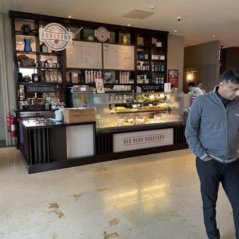Clayton Hotel - Lobby coffee shop - Hotels Near Me - Swords, D