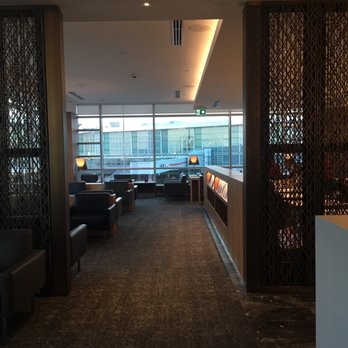 Air Canada Maple Leaf Lounge - Airport Lounges Near Me - Richmond, British Columbia Air Canada Maple Leaf Lounge - Airport Lounges Near Me - Richmond, British Columbia