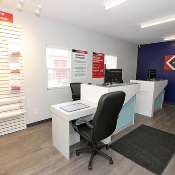 iStorage - Self Storage Near Me - Gallatin, Tennessee