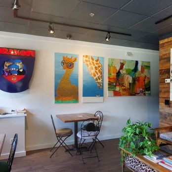 Girakofi - inside - Coffee & Tea Near Me - Stowe, Vermont Girakofi - inside - Coffee & Tea Near Me - Stowe, Vermont
