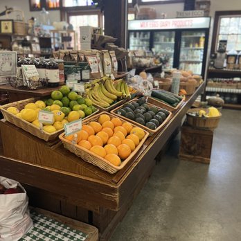 Saunderskill Farm Market - Bakeries Near Me - Accord, New York Saunderskill Farm Market - Bakeries Near Me - Accord, New York