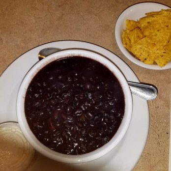 Pete's Grill - Black bean soup with sour cream and tortilla chips - New American Near Me - Sunnyside, New York