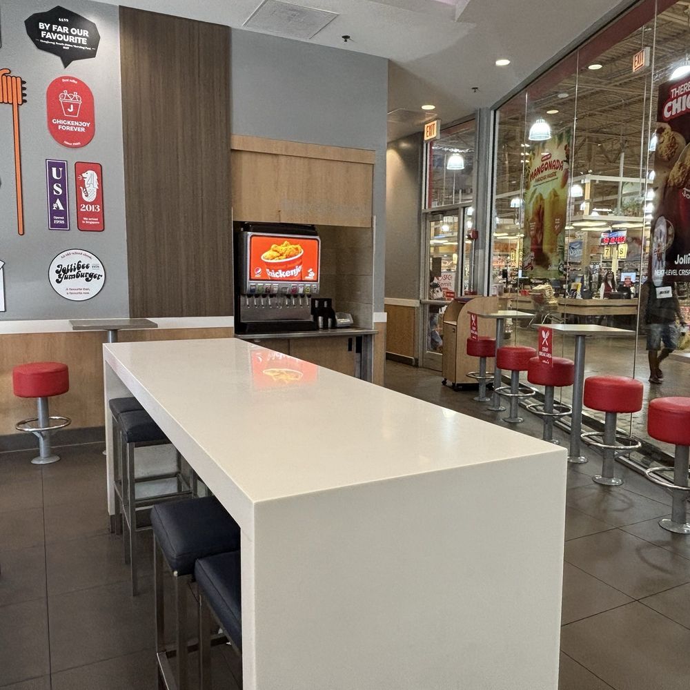 Jollibee - Inside - Fast Food Near Me - Chicago, Illinois Jollibee - Inside - Fast Food Near Me - Chicago, Illinois
